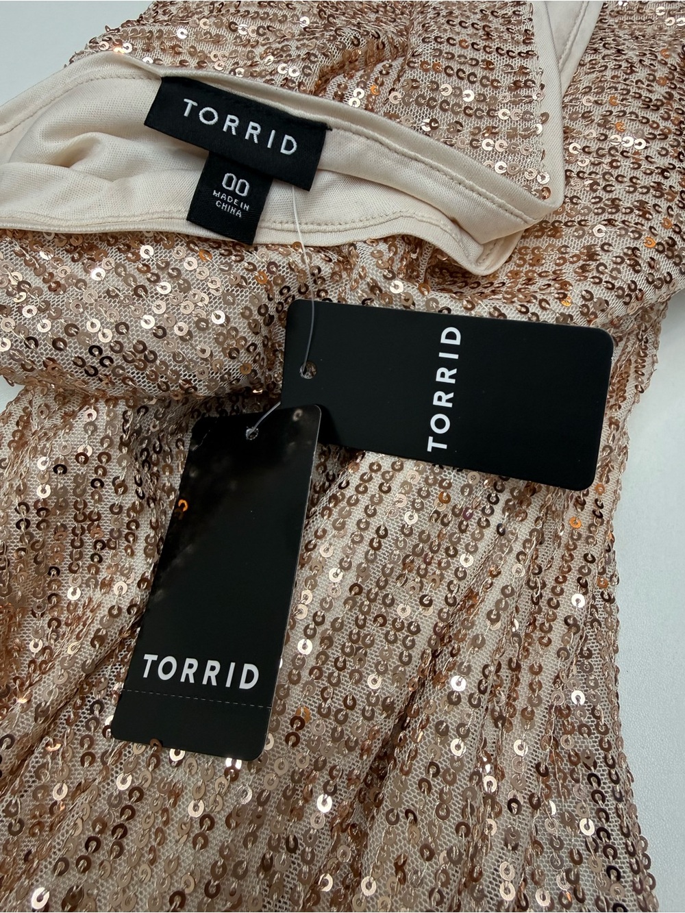 torrid Sequin Off the Shoulder Top size 00 = M-L 10 - Picture 10 of 10